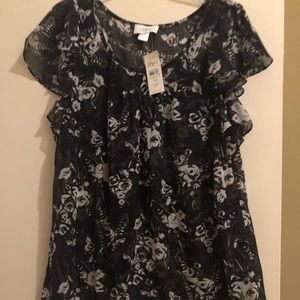New Ann Taylor Loft black and white blouse. Size M